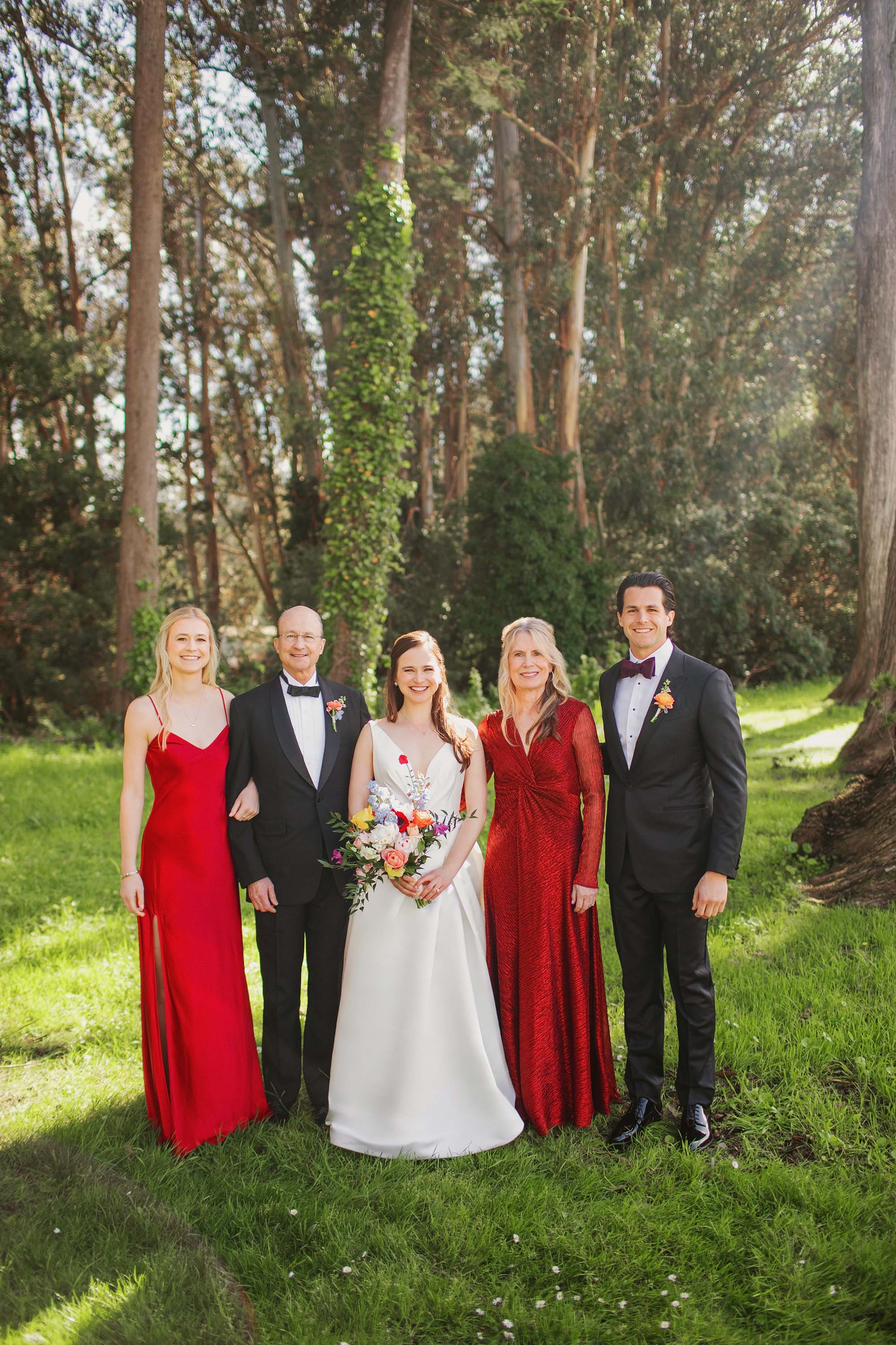 Bride and Family Portraits during wedding day. Credit: Love Knot Photography by Isaac Klotz
