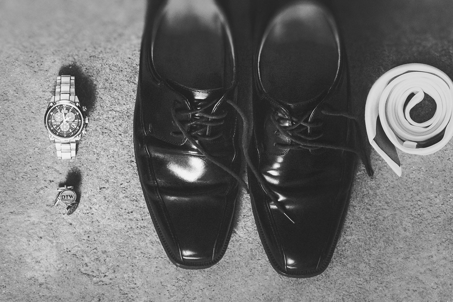 groom's details, shoes, tie, watch
